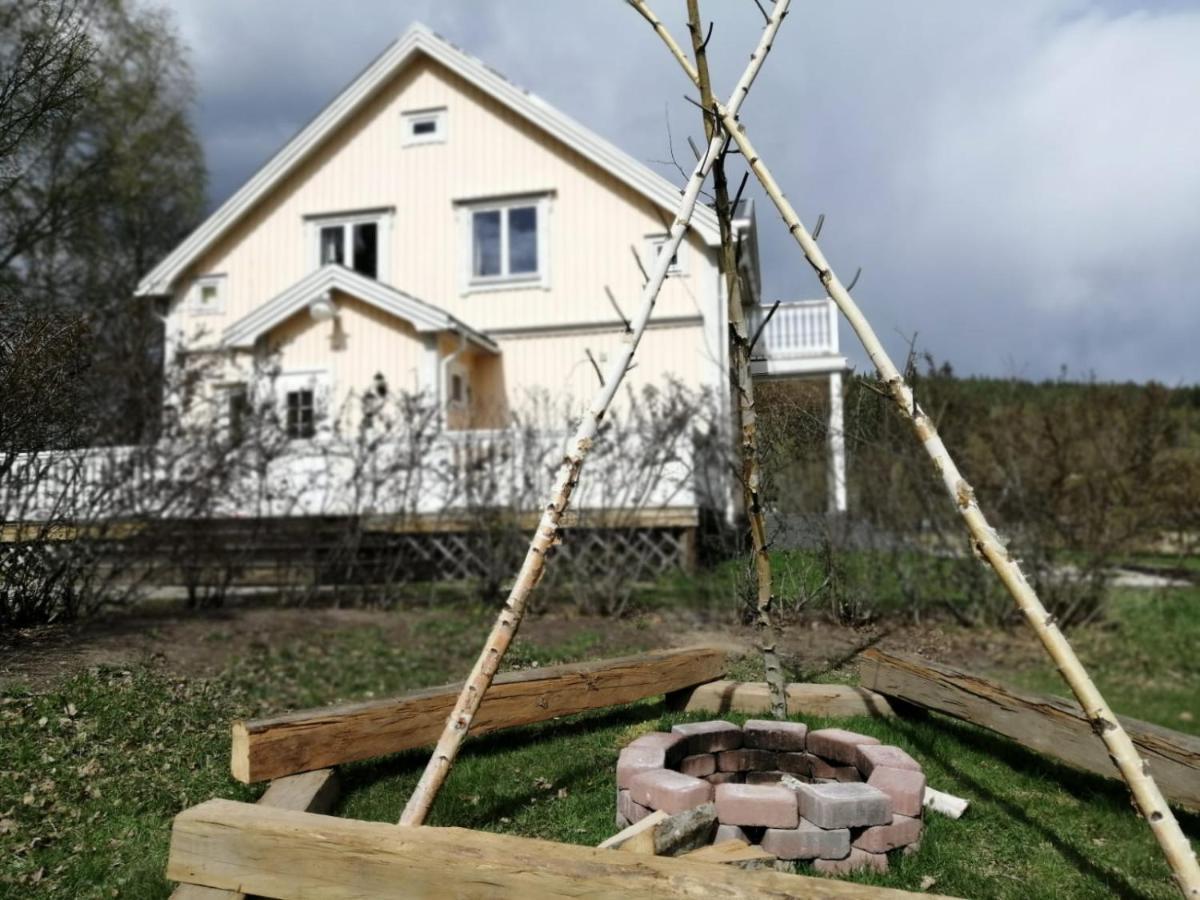 Ferienhaus Bjoerkebo Stollet Exterior photo